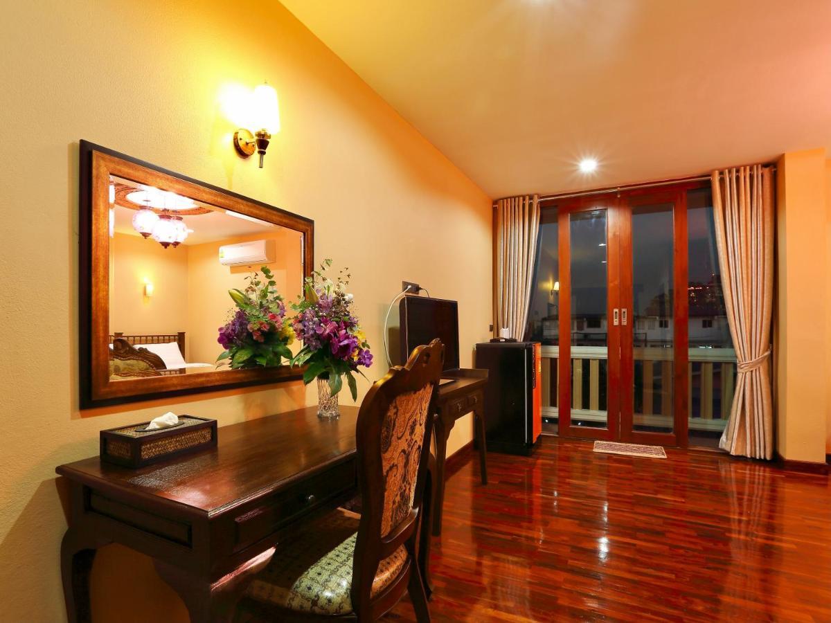 At Chiang Mai Hotel Exterior foto
